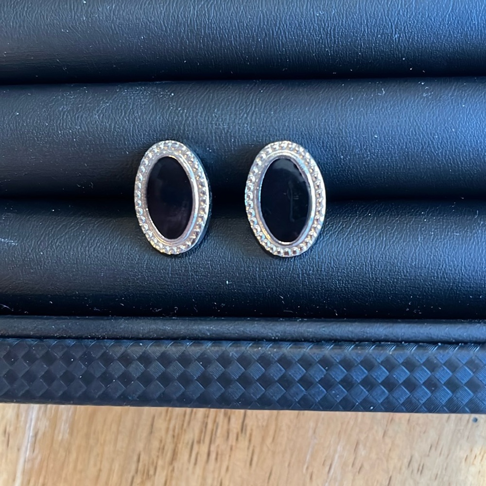 Cuff links